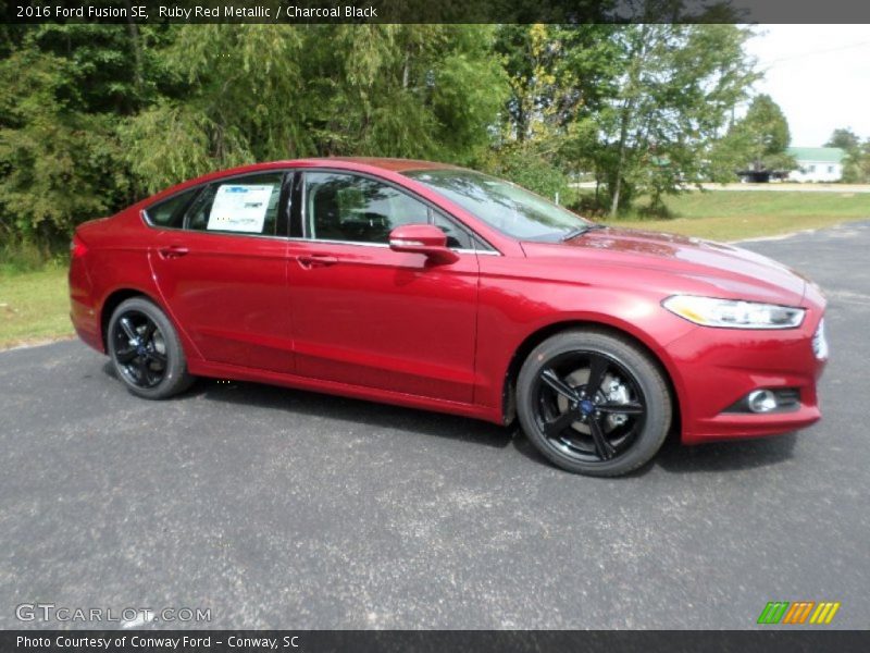 Ruby Red Metallic / Charcoal Black 2016 Ford Fusion SE