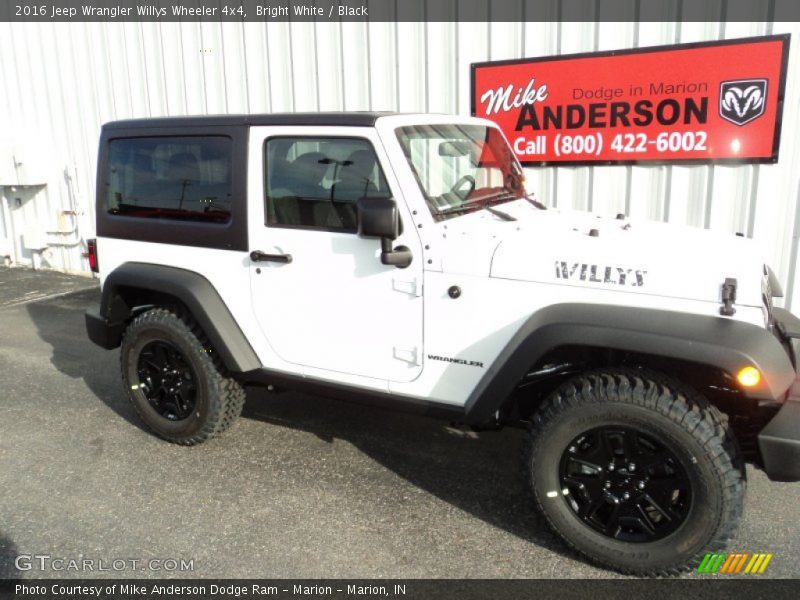 Bright White / Black 2016 Jeep Wrangler Willys Wheeler 4x4