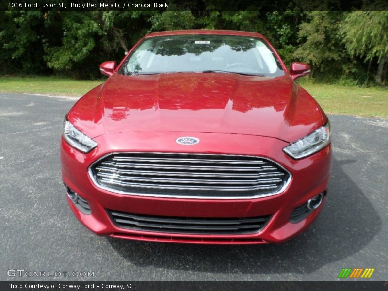 Ruby Red Metallic / Charcoal Black 2016 Ford Fusion SE