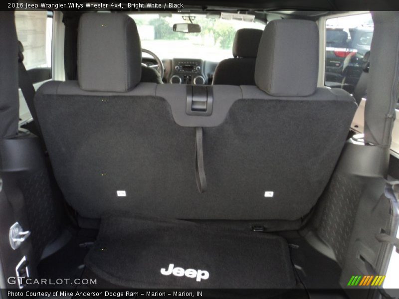 Bright White / Black 2016 Jeep Wrangler Willys Wheeler 4x4