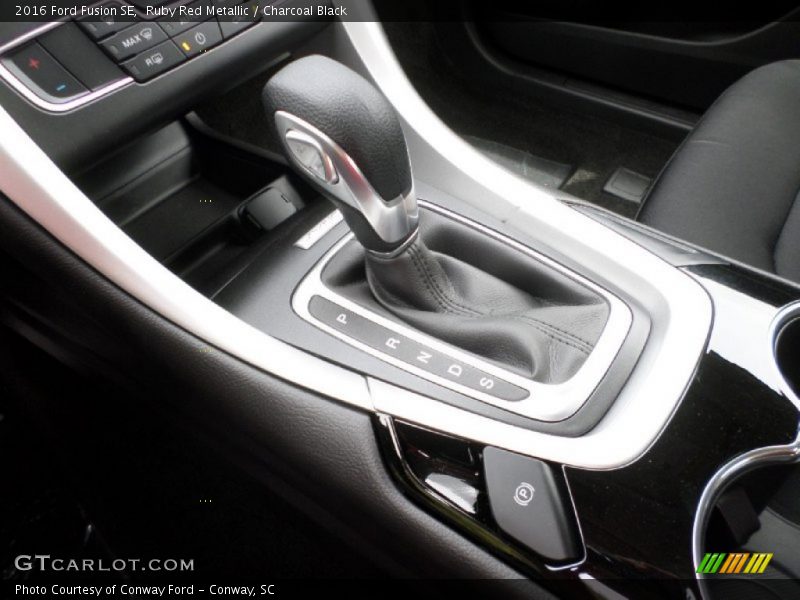 Ruby Red Metallic / Charcoal Black 2016 Ford Fusion SE