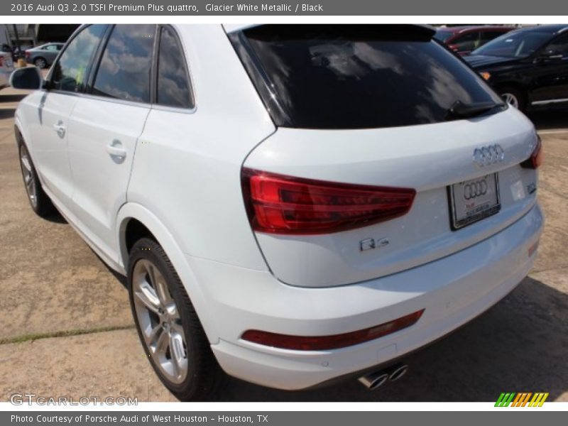 Glacier White Metallic / Black 2016 Audi Q3 2.0 TSFI Premium Plus quattro
