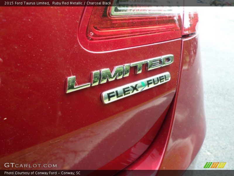 Ruby Red Metallic / Charcoal Black 2015 Ford Taurus Limited