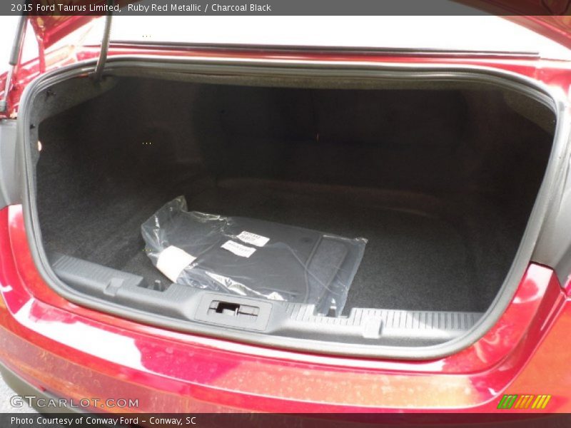 Ruby Red Metallic / Charcoal Black 2015 Ford Taurus Limited