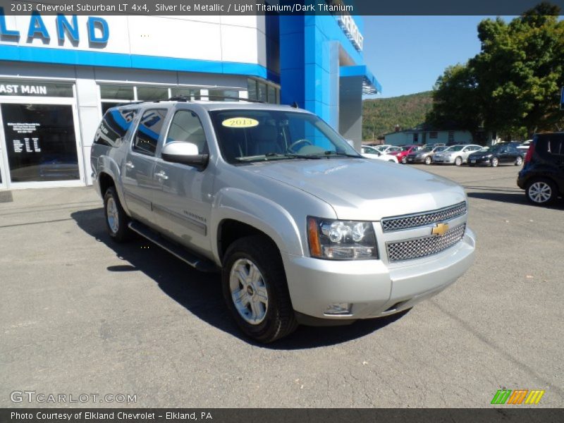 Silver Ice Metallic / Light Titanium/Dark Titanium 2013 Chevrolet Suburban LT 4x4
