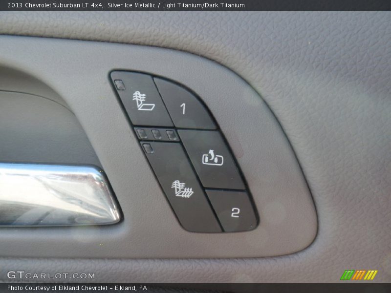 Silver Ice Metallic / Light Titanium/Dark Titanium 2013 Chevrolet Suburban LT 4x4