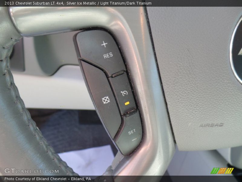 Silver Ice Metallic / Light Titanium/Dark Titanium 2013 Chevrolet Suburban LT 4x4