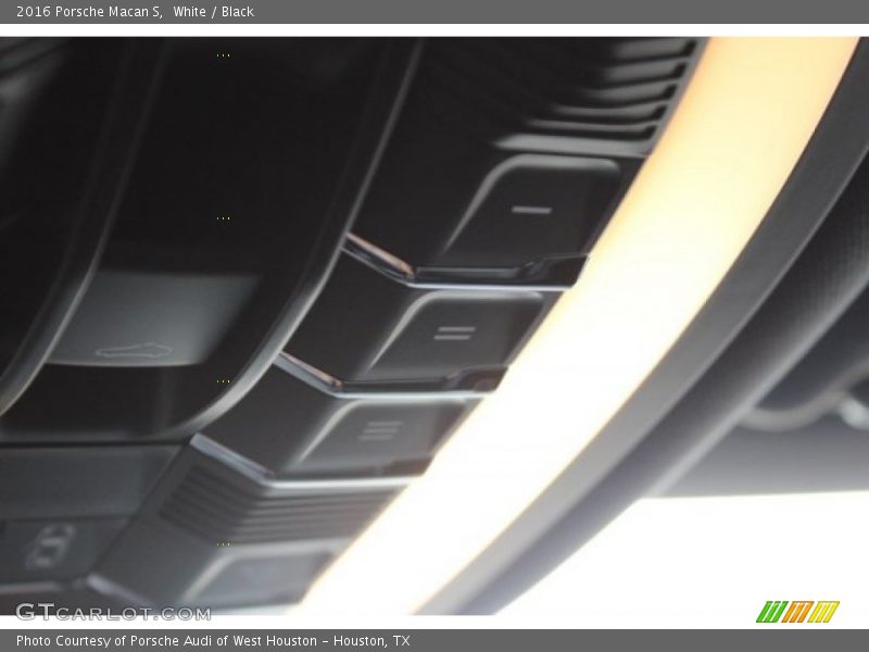 White / Black 2016 Porsche Macan S