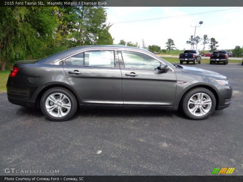 Magnetic Metallic / Charcoal Black 2015 Ford Taurus SEL