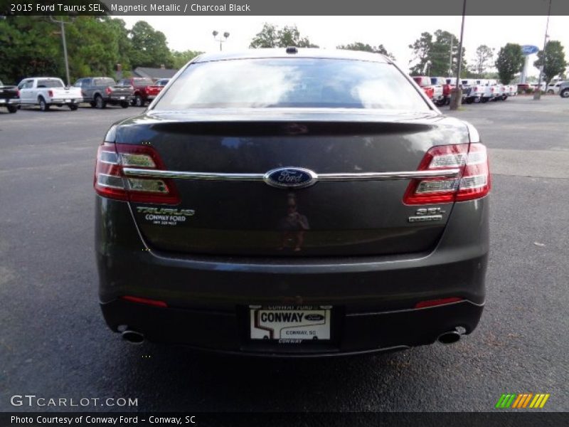 Magnetic Metallic / Charcoal Black 2015 Ford Taurus SEL