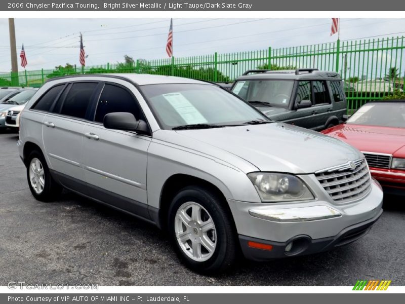 Bright Silver Metallic / Light Taupe/Dark Slate Gray 2006 Chrysler Pacifica Touring