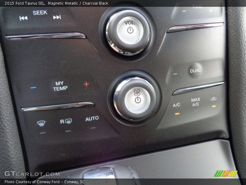 Magnetic Metallic / Charcoal Black 2015 Ford Taurus SEL