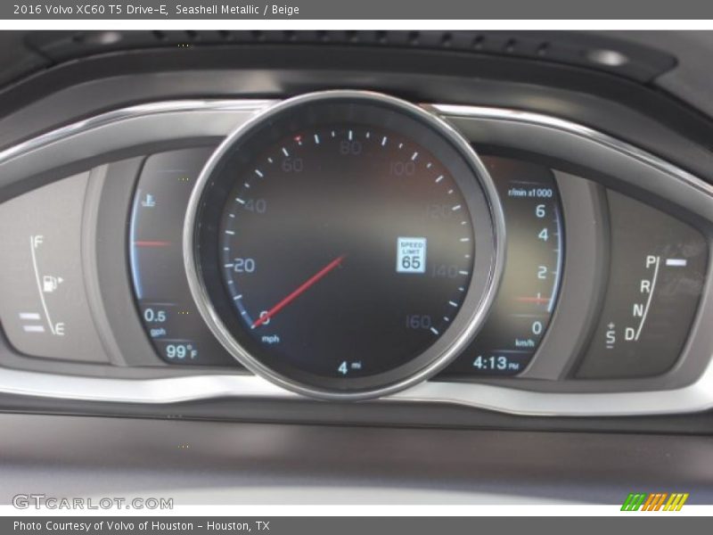 Seashell Metallic / Beige 2016 Volvo XC60 T5 Drive-E
