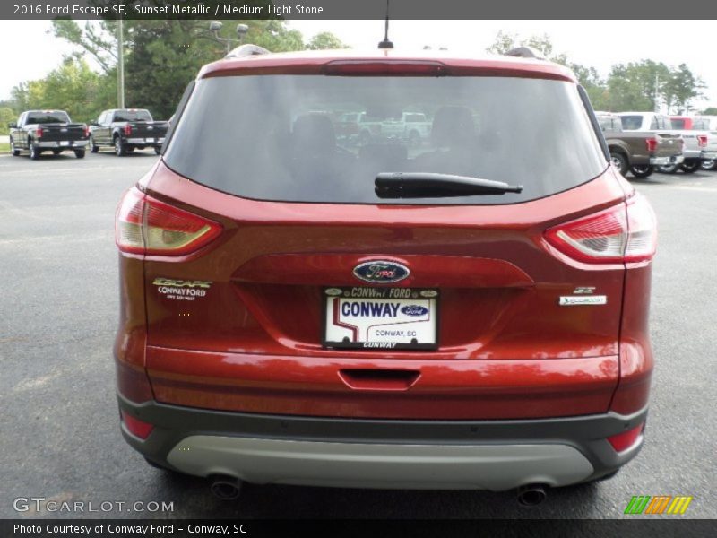 Sunset Metallic / Medium Light Stone 2016 Ford Escape SE