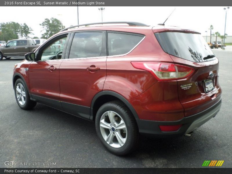 Sunset Metallic / Medium Light Stone 2016 Ford Escape SE