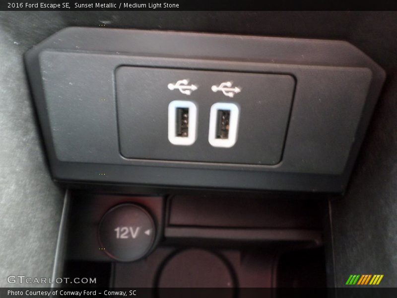 Sunset Metallic / Medium Light Stone 2016 Ford Escape SE