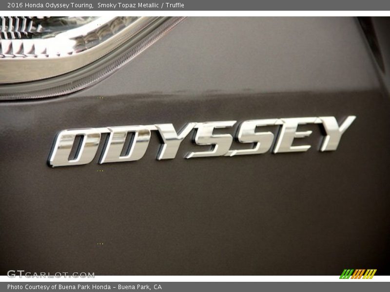 Smoky Topaz Metallic / Truffle 2016 Honda Odyssey Touring
