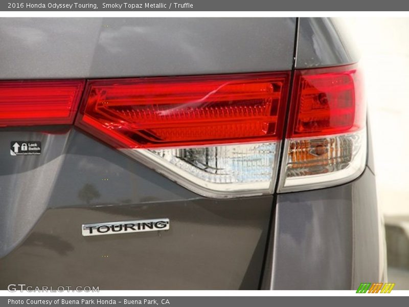 Smoky Topaz Metallic / Truffle 2016 Honda Odyssey Touring