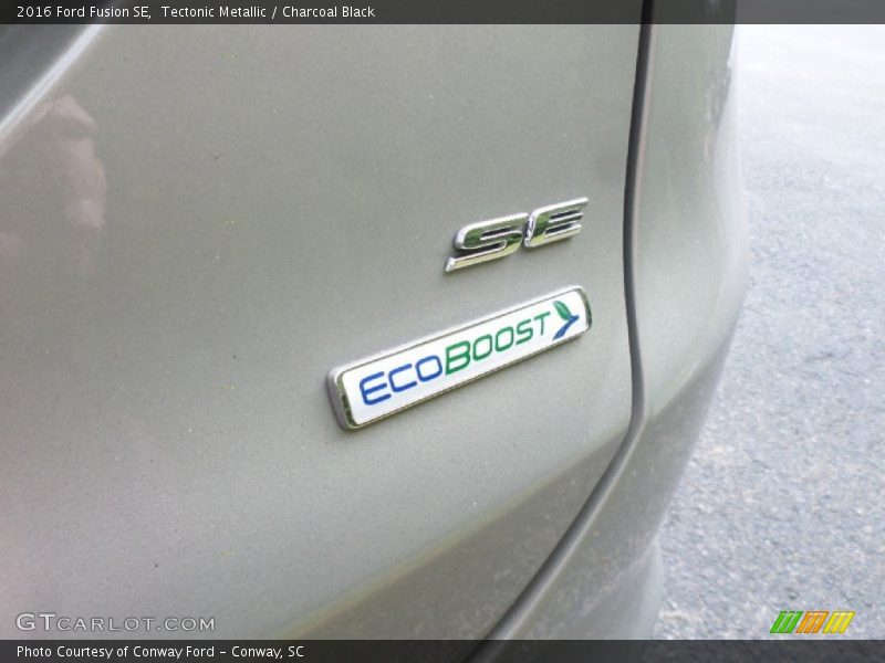 Tectonic Metallic / Charcoal Black 2016 Ford Fusion SE