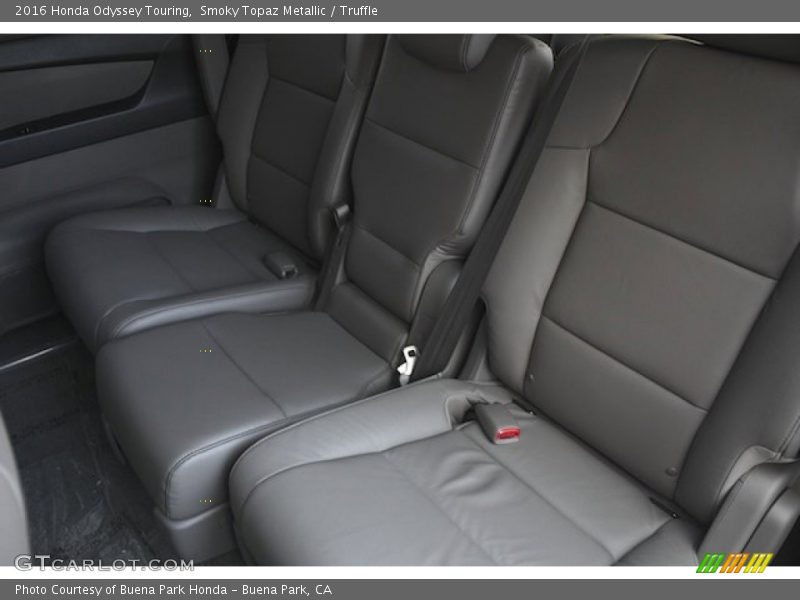 Smoky Topaz Metallic / Truffle 2016 Honda Odyssey Touring