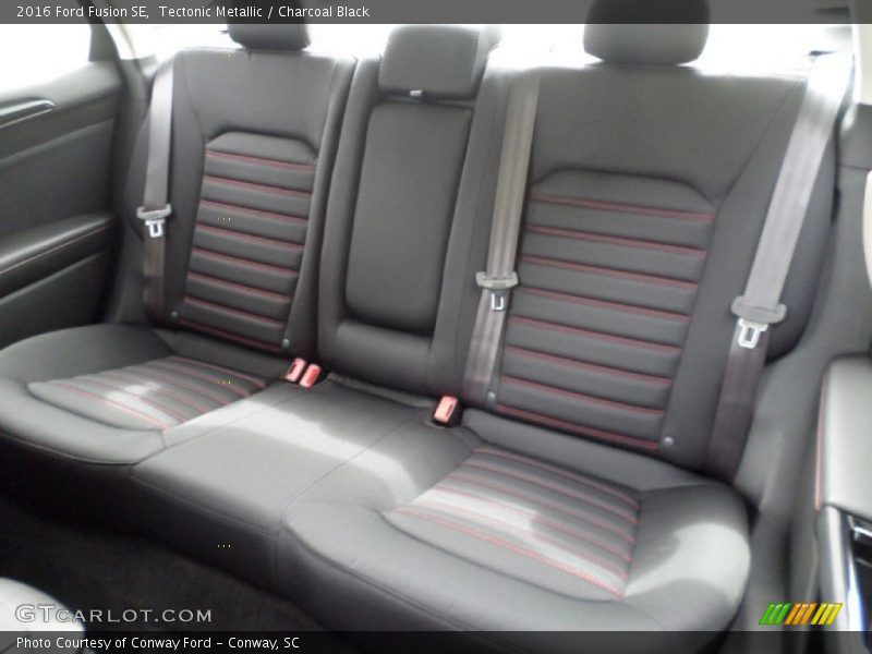Tectonic Metallic / Charcoal Black 2016 Ford Fusion SE