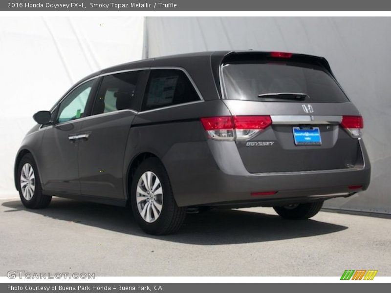 Smoky Topaz Metallic / Truffle 2016 Honda Odyssey EX-L