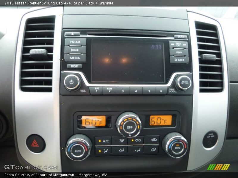 Super Black / Graphite 2015 Nissan Frontier SV King Cab 4x4