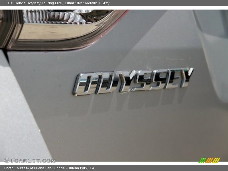 Lunar Silver Metallic / Gray 2016 Honda Odyssey Touring Elite