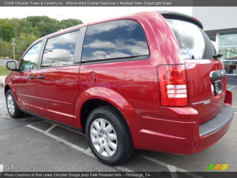 Inferno Red Crystal Pearlcoat / Medium Slate Gray/Light Shale 2008 Chrysler Town & Country LX