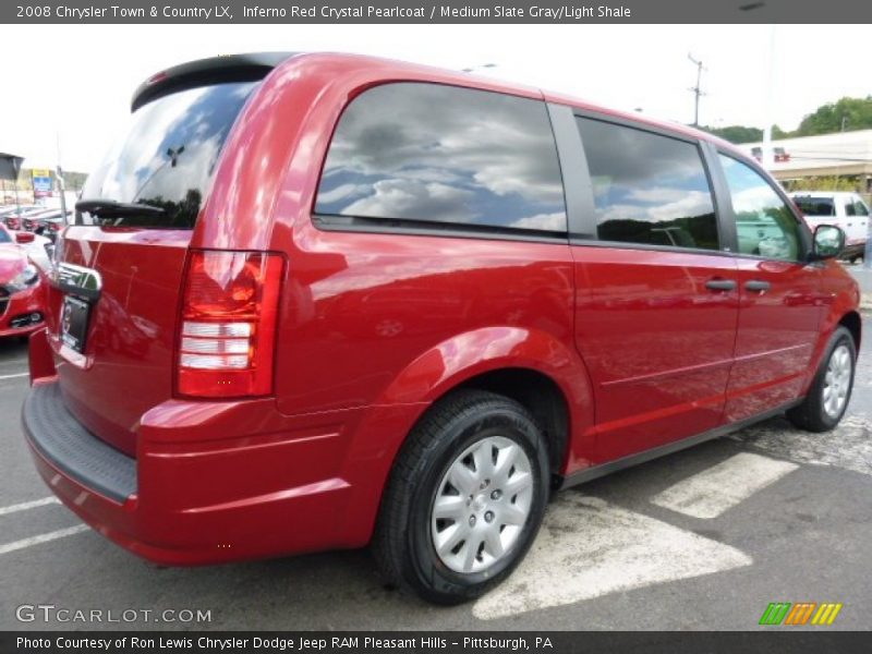 Inferno Red Crystal Pearlcoat / Medium Slate Gray/Light Shale 2008 Chrysler Town & Country LX