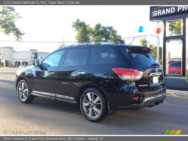 Super Black / Charcoal 2013 Nissan Pathfinder SL 4x4