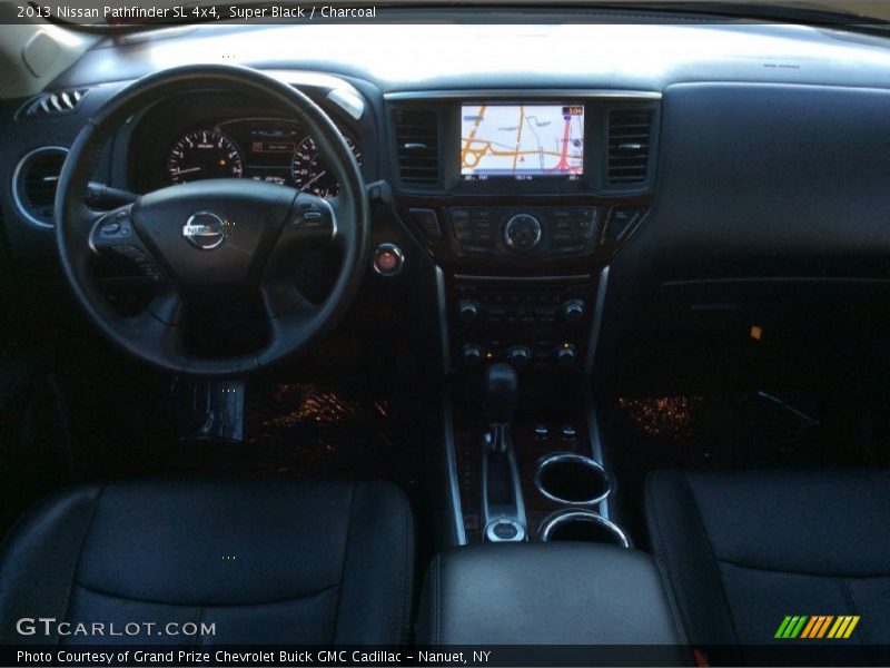 Super Black / Charcoal 2013 Nissan Pathfinder SL 4x4