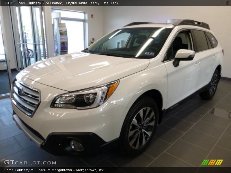 Crystal White Pearl / Slate Black 2016 Subaru Outback 2.5i Limited