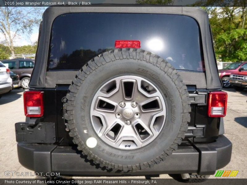 Black / Black 2016 Jeep Wrangler Rubicon 4x4