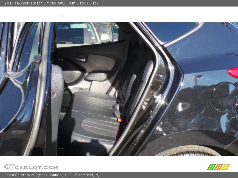 Ash Black / Black 2015 Hyundai Tucson Limited AWD