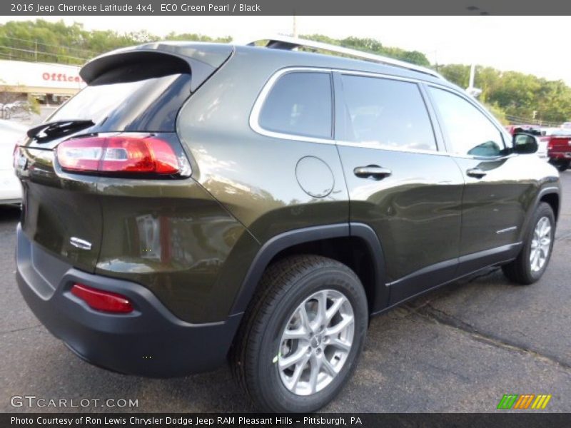 ECO Green Pearl / Black 2016 Jeep Cherokee Latitude 4x4