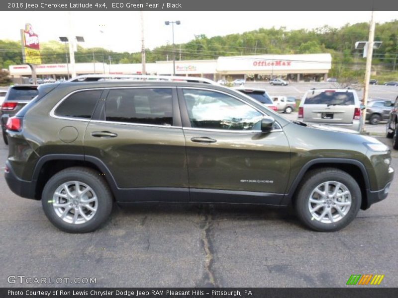 ECO Green Pearl / Black 2016 Jeep Cherokee Latitude 4x4
