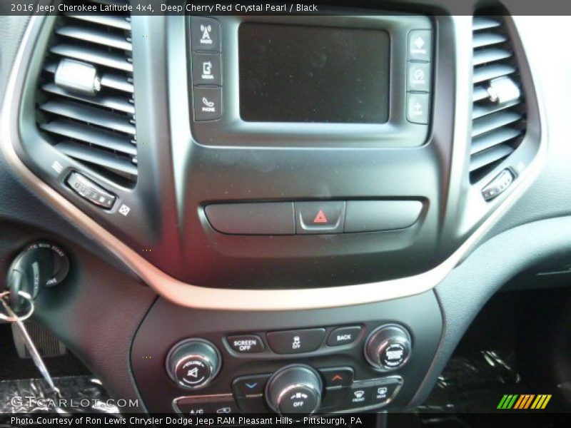 Controls of 2016 Cherokee Latitude 4x4