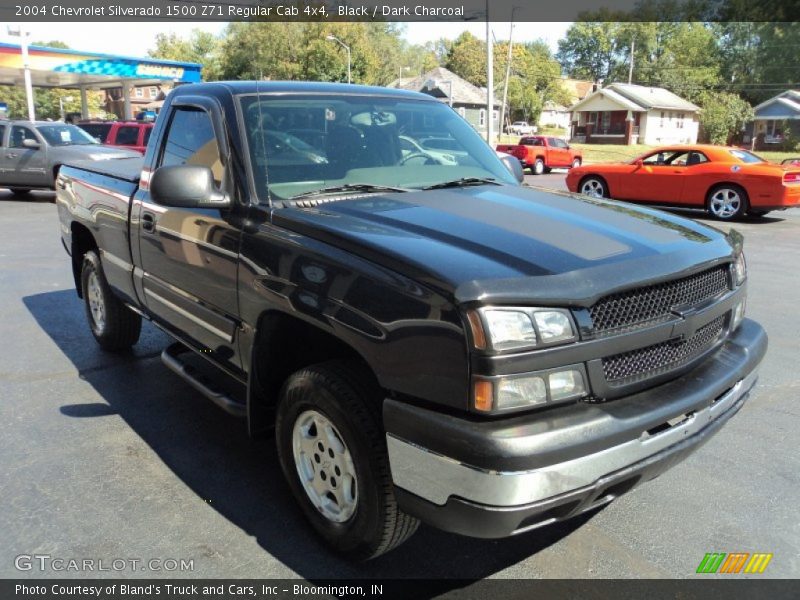 Front 3/4 View of 2004 Silverado 1500 Z71 Regular Cab 4x4