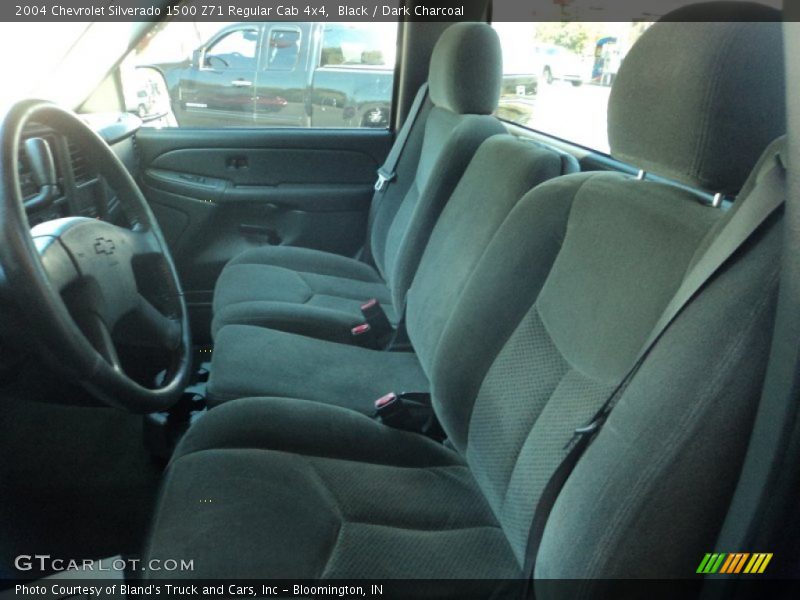 Black / Dark Charcoal 2004 Chevrolet Silverado 1500 Z71 Regular Cab 4x4