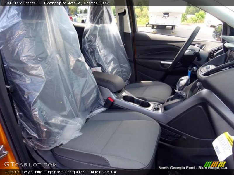 Electric Spice Metallic / Charcoal Black 2016 Ford Escape SE