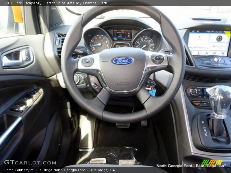 Electric Spice Metallic / Charcoal Black 2016 Ford Escape SE