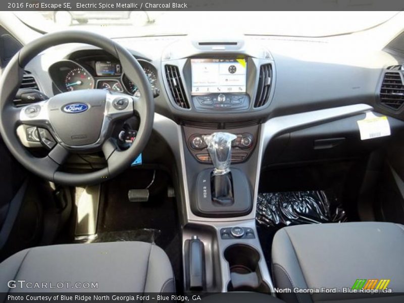 Electric Spice Metallic / Charcoal Black 2016 Ford Escape SE