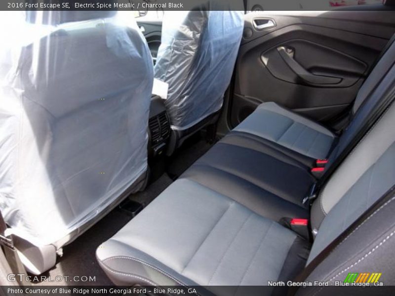 Electric Spice Metallic / Charcoal Black 2016 Ford Escape SE