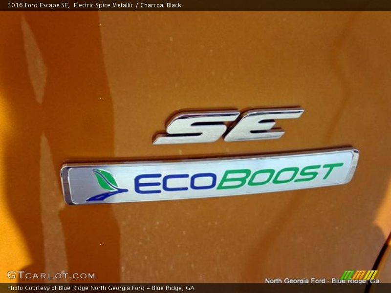 Electric Spice Metallic / Charcoal Black 2016 Ford Escape SE