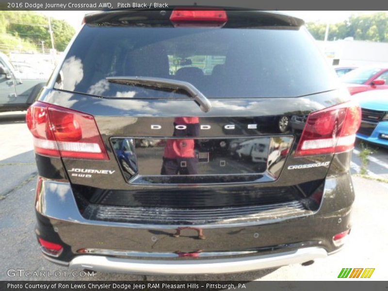 Pitch Black / Black 2016 Dodge Journey Crossroad AWD