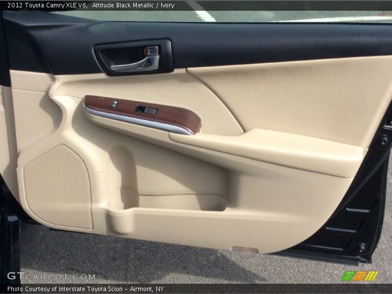 Attitude Black Metallic / Ivory 2012 Toyota Camry XLE V6
