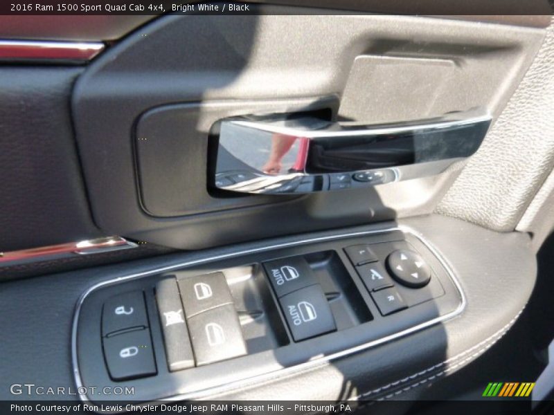 Bright White / Black 2016 Ram 1500 Sport Quad Cab 4x4