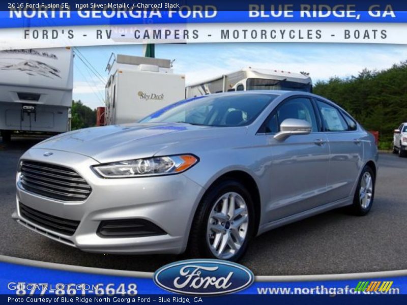 Ingot Silver Metallic / Charcoal Black 2016 Ford Fusion SE