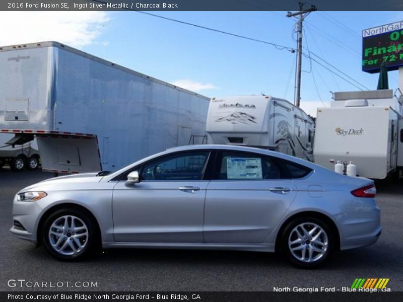Ingot Silver Metallic / Charcoal Black 2016 Ford Fusion SE